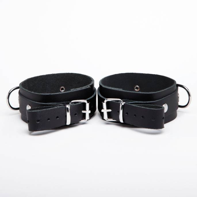 MENOTTES CUIR NOIR FIN BASIC