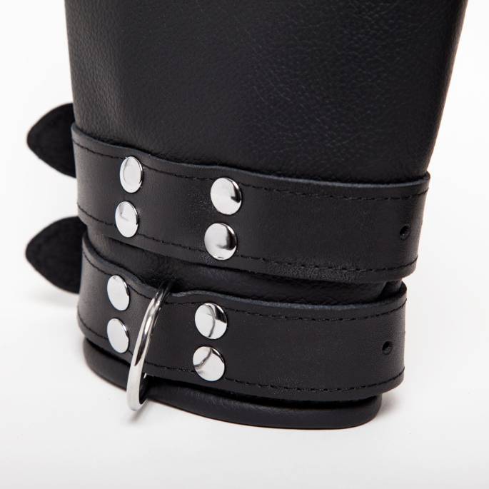 FAUSTHANDSCHUHE AUS ZWANGSLEDER