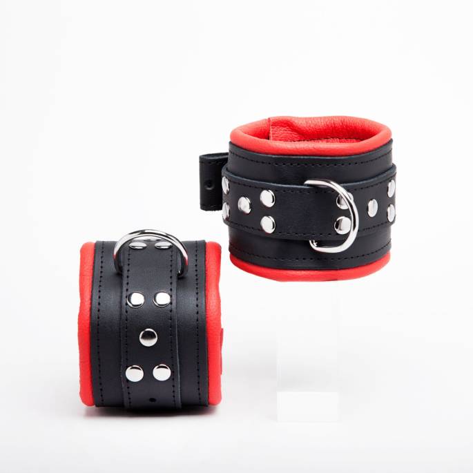 Chevillères luxes en cuir