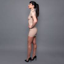 AKA NUDEFARBENES VINYLKLEID