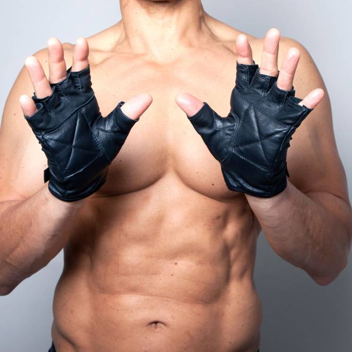 FÄUSTLINGE AUS 100% LEDER