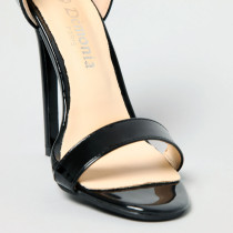 ESCARPINS OUVERTS VINYLE NOIRS