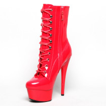 BOTTINE PLATEFORME VINYLE ROUGE