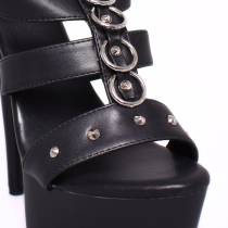 SCHUHE MATT SCHWARZ RIEMCHEN + RINGE