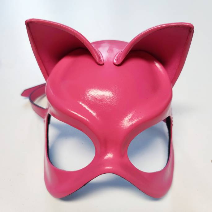 CATWOMAN-MASKE AUS WEISSEM FORMLEDER