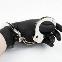 MENOTTES METAL POUR DEBUTANTS