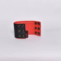 Breites Armband schwarz/rot Schnalle