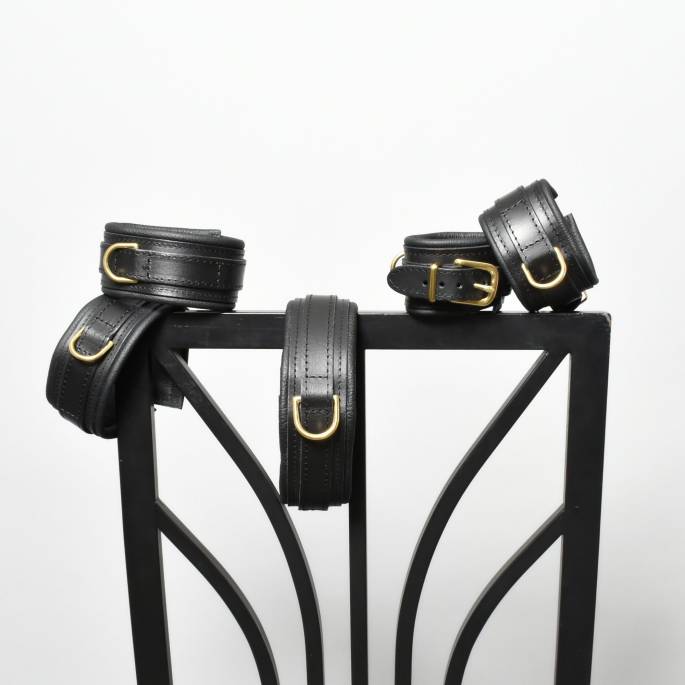 Pack contrainte le cuirnoir anneau doré