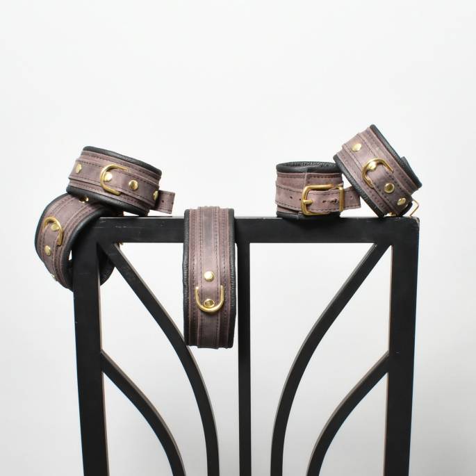 Pack Zwang braunes Leder Ringe Gold