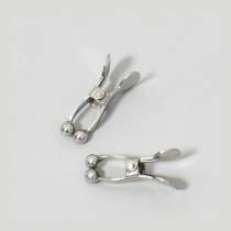 KUGELFÖRMIGE BRUSTKLAMMERN