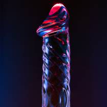 REALISTISCHER GLOSSY-DILDO NR. 4
