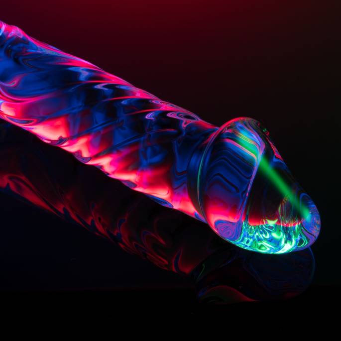 REALISTISCHER GLOSSY-DILDO NR. 4