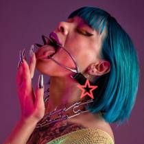 Einfacher Bukkalspatel mit Riemen