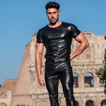 T-SHIRT IMITATION CUIR