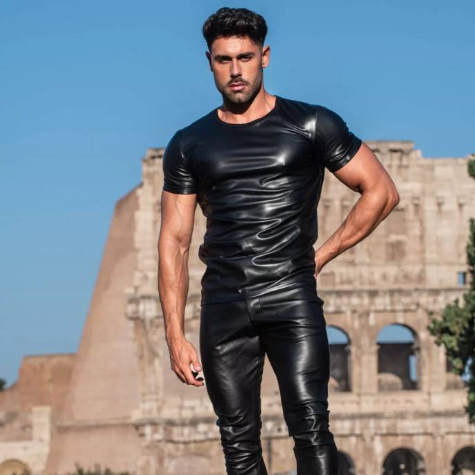 T-SHIRT IMITATION CUIR