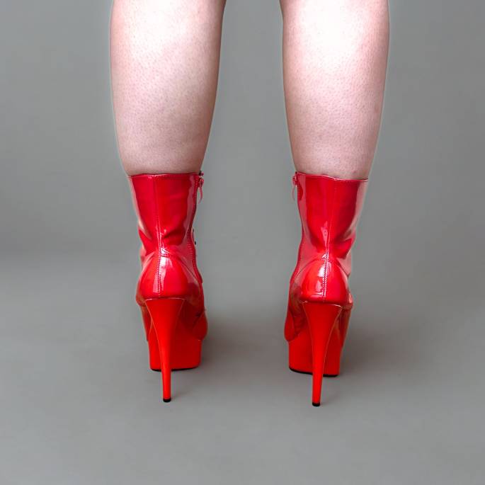 BOTTINES VINYLE ROUGE PLATE FORME LACET