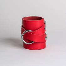 MENOTTES LANIÈRES CUIR ROUGE+ANNEAU