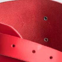 MENOTTES LANIÈRES CUIR ROUGE+ANNEAU