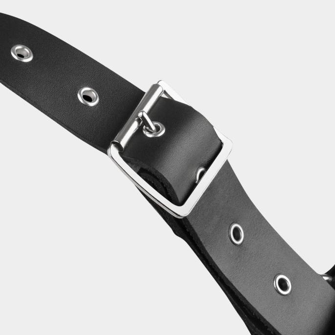 HARNAIS CUIR CHAINES POITRINE T.U