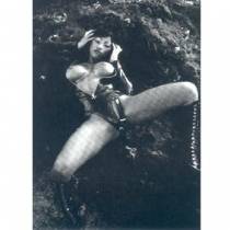 VOL.09: JULIA CHANNEL