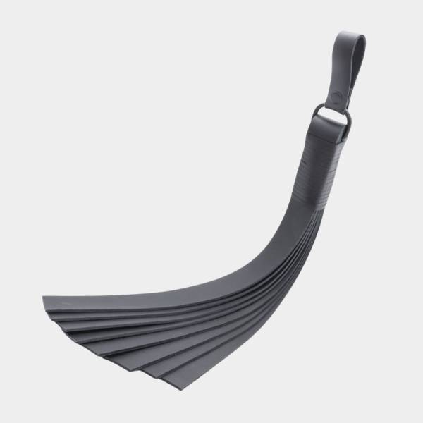 Martinet slapper cuir noir