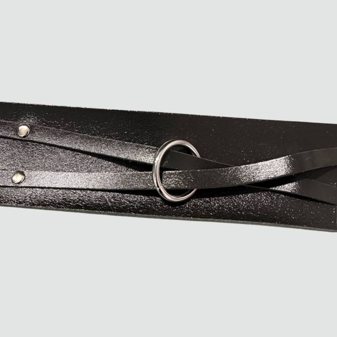 COLLIER LANIÈRES CUIR NOIR+ANNEAU