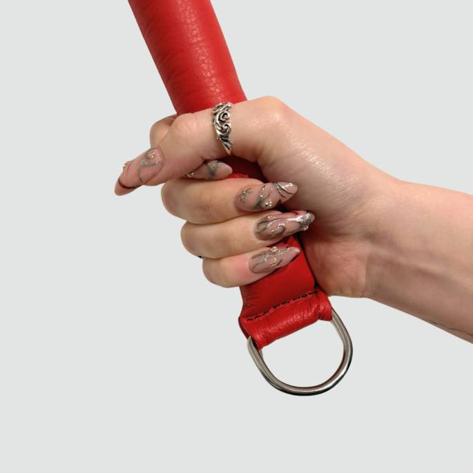 Matraque rembourrée rouge