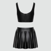 Jupe patineuse & crop top wetlook