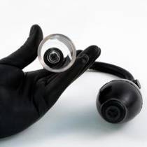 SCHWARZ-WEISSE VINYLHOSE