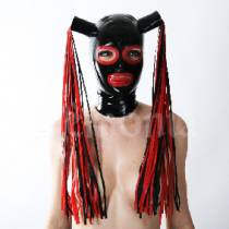 LATEX HOOD WITH QUILTS