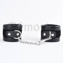 IMITATION LEATHER SCRATCH HANDCUFFS + CHAIN