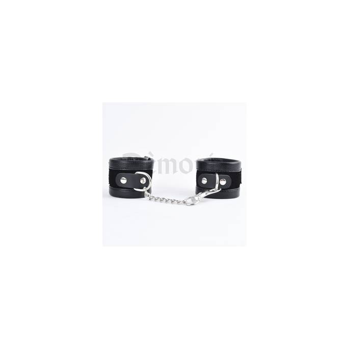 IMITATION LEATHER SCRATCH HANDCUFFS + CHAIN